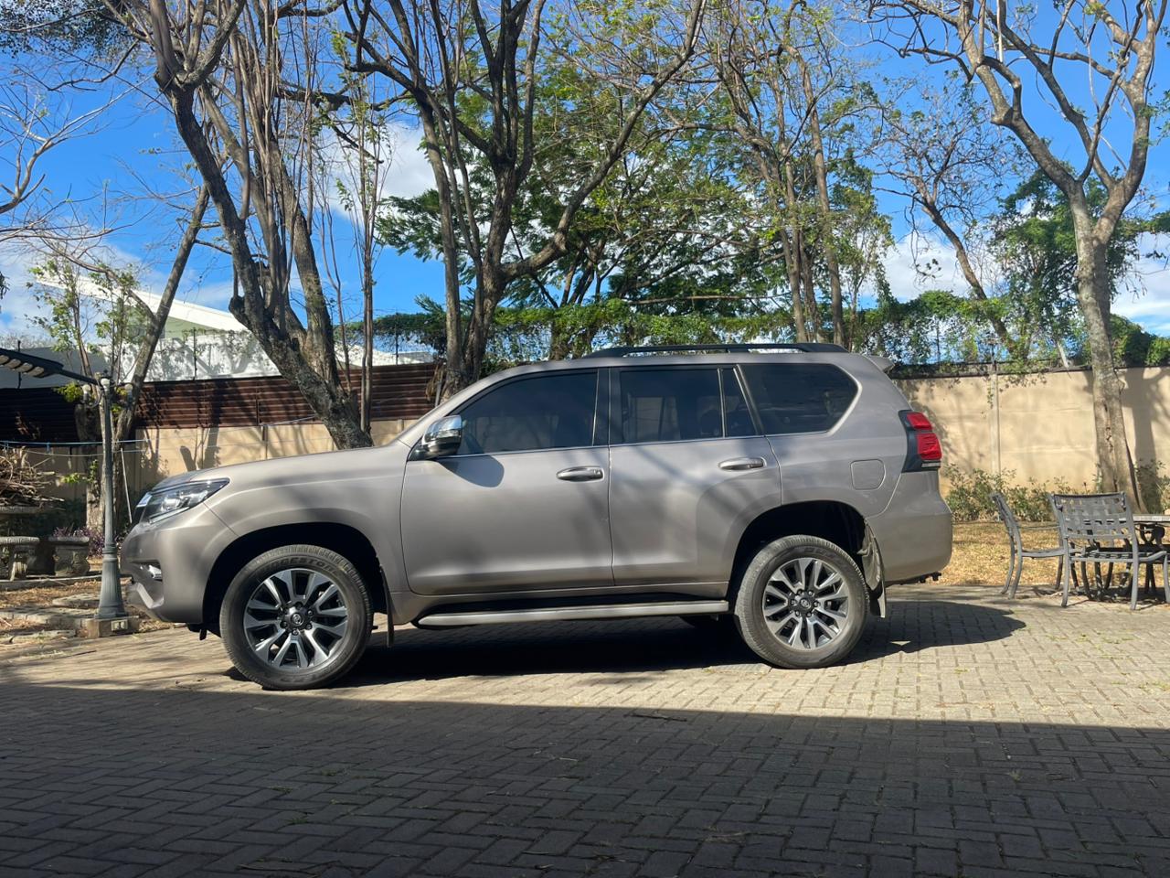 LAND CRUSER PRADO VX