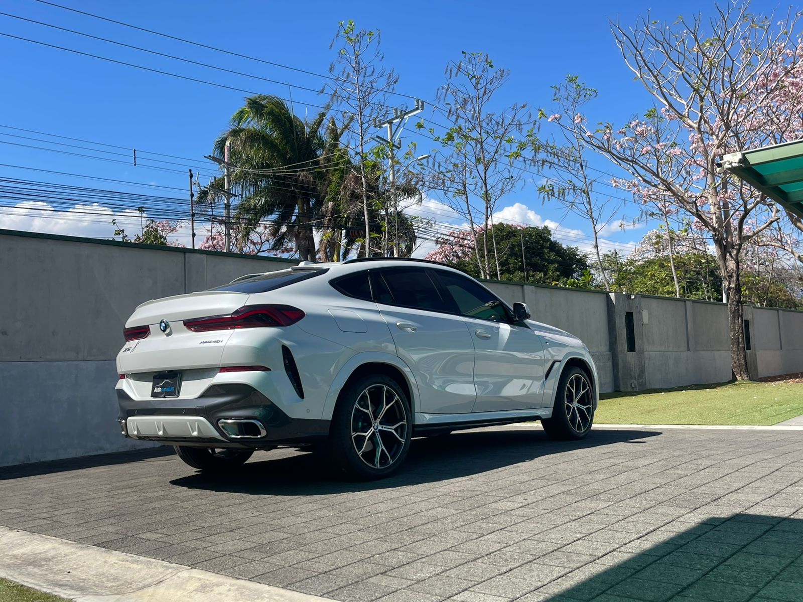 BMW X6 X-DRIVE 40i