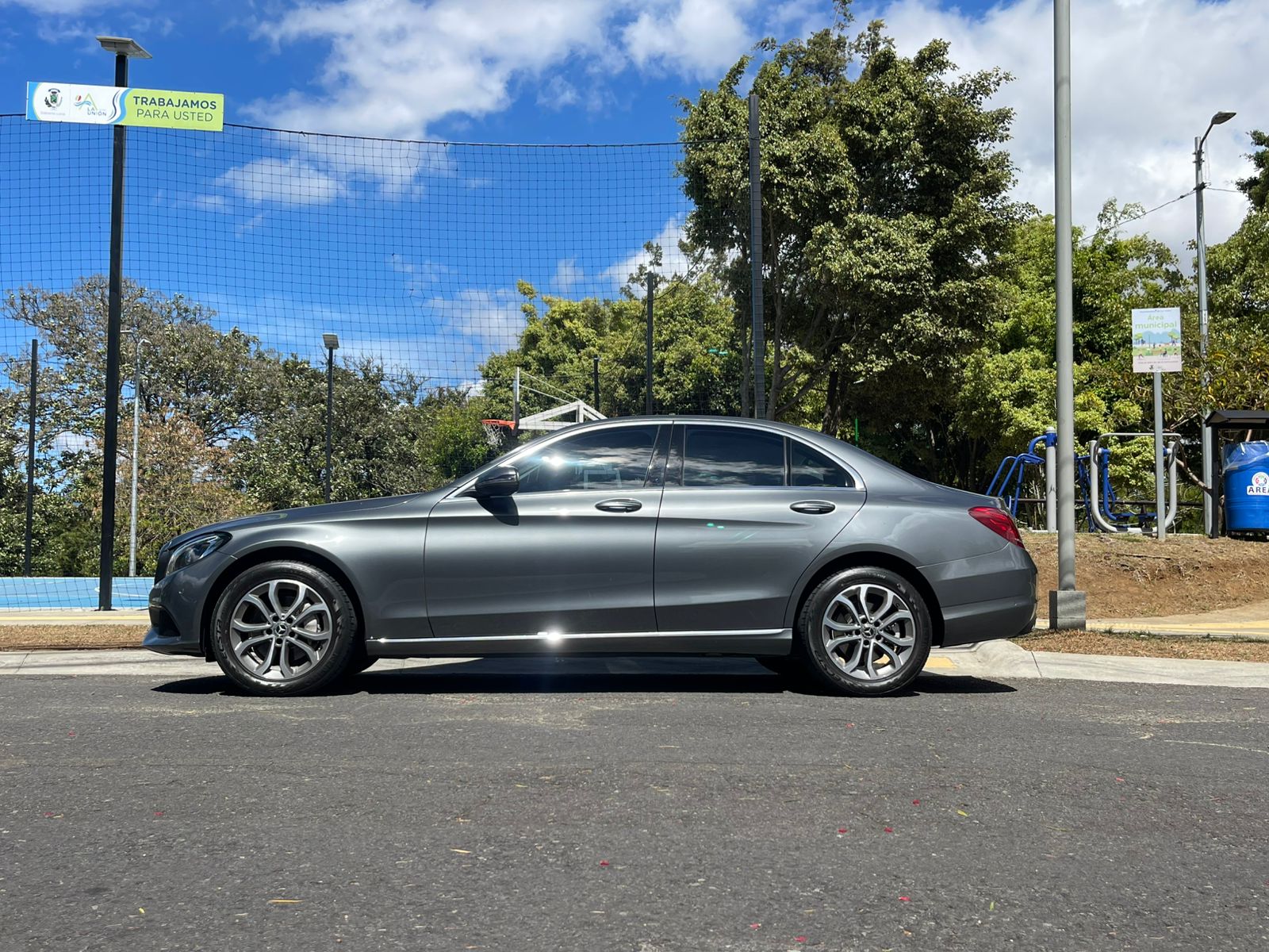 MERCEDES BENZ CLASE C