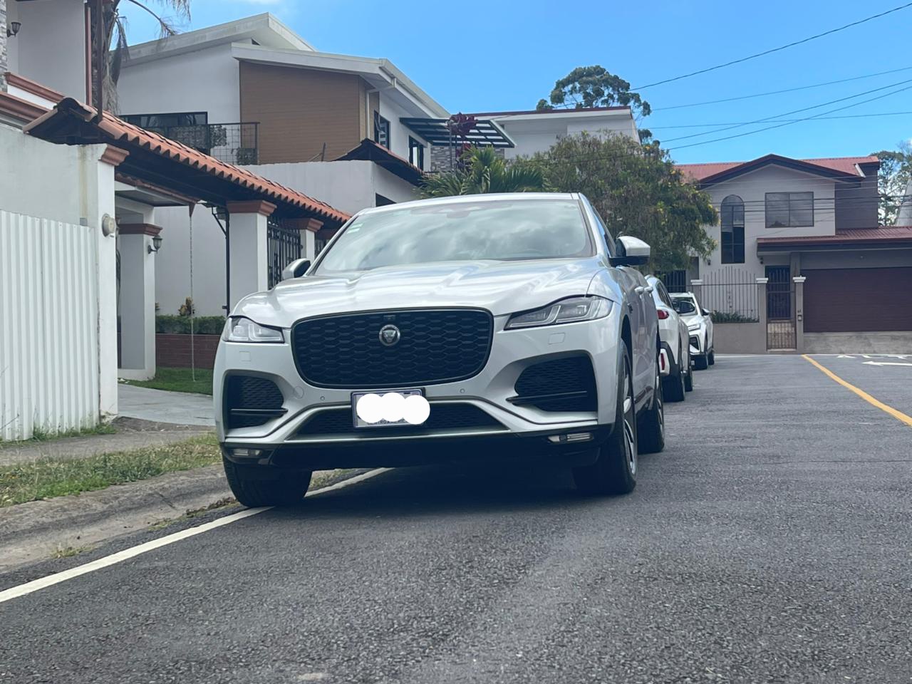 JAGUAR F PACE SE P400