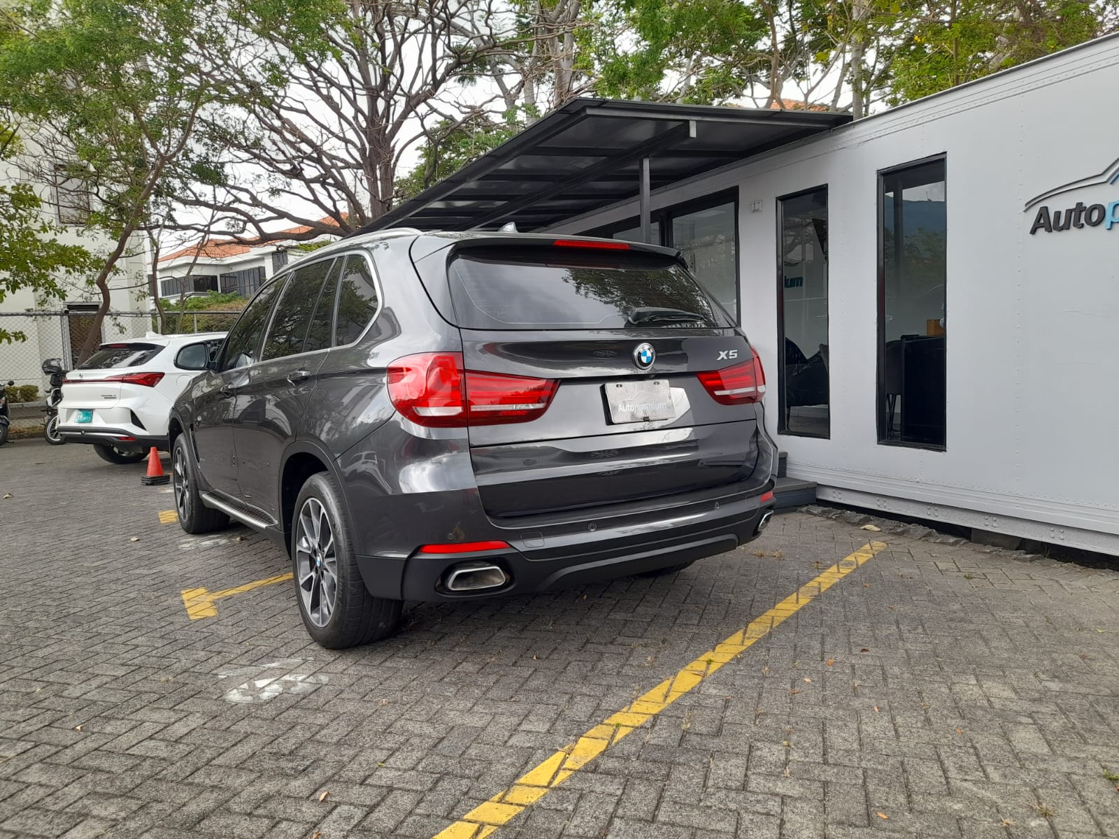 BMW X5 X-DRIVE 30D