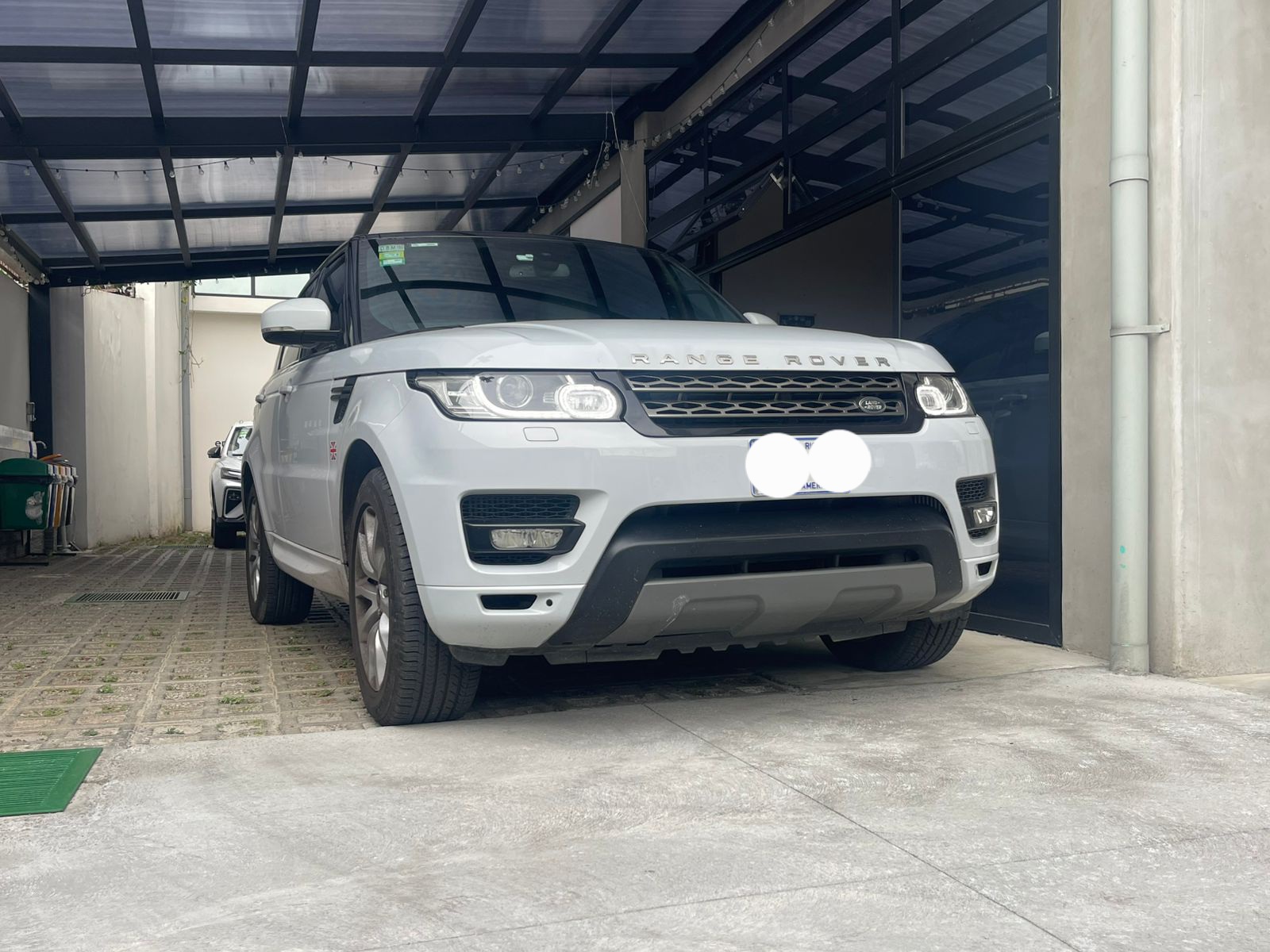RANGE ROVER SPORT SE