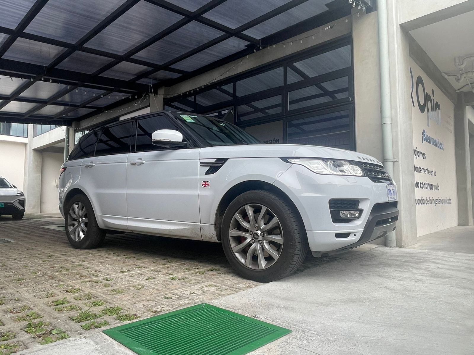 RANGE ROVER SPORT SE