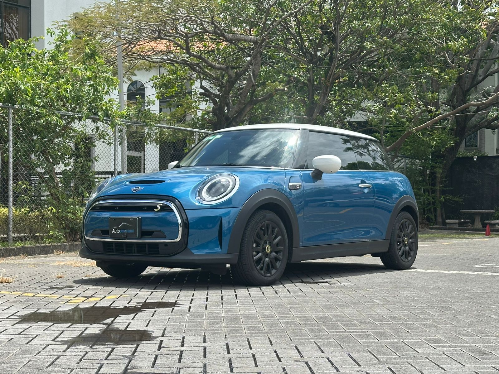 MINI COOPER SE