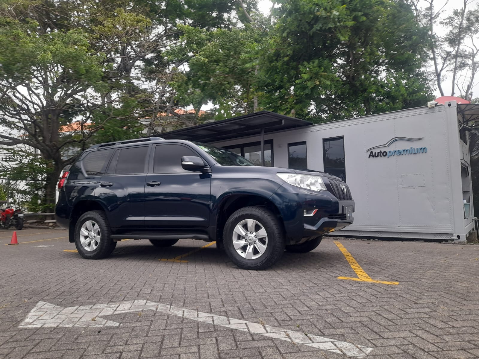 TOYOTA PRADO TX