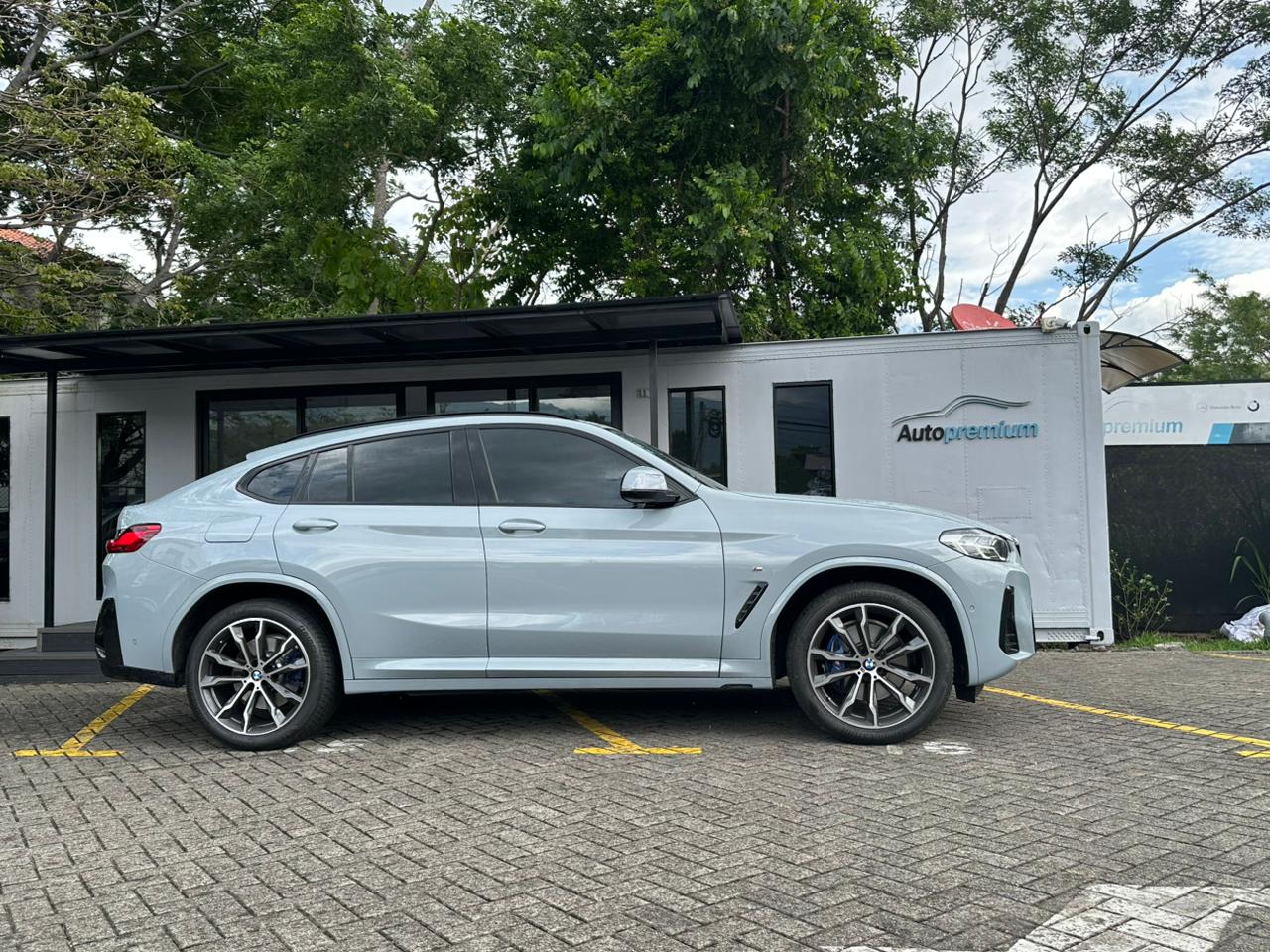 BMW X4 X-DRIVE 30i