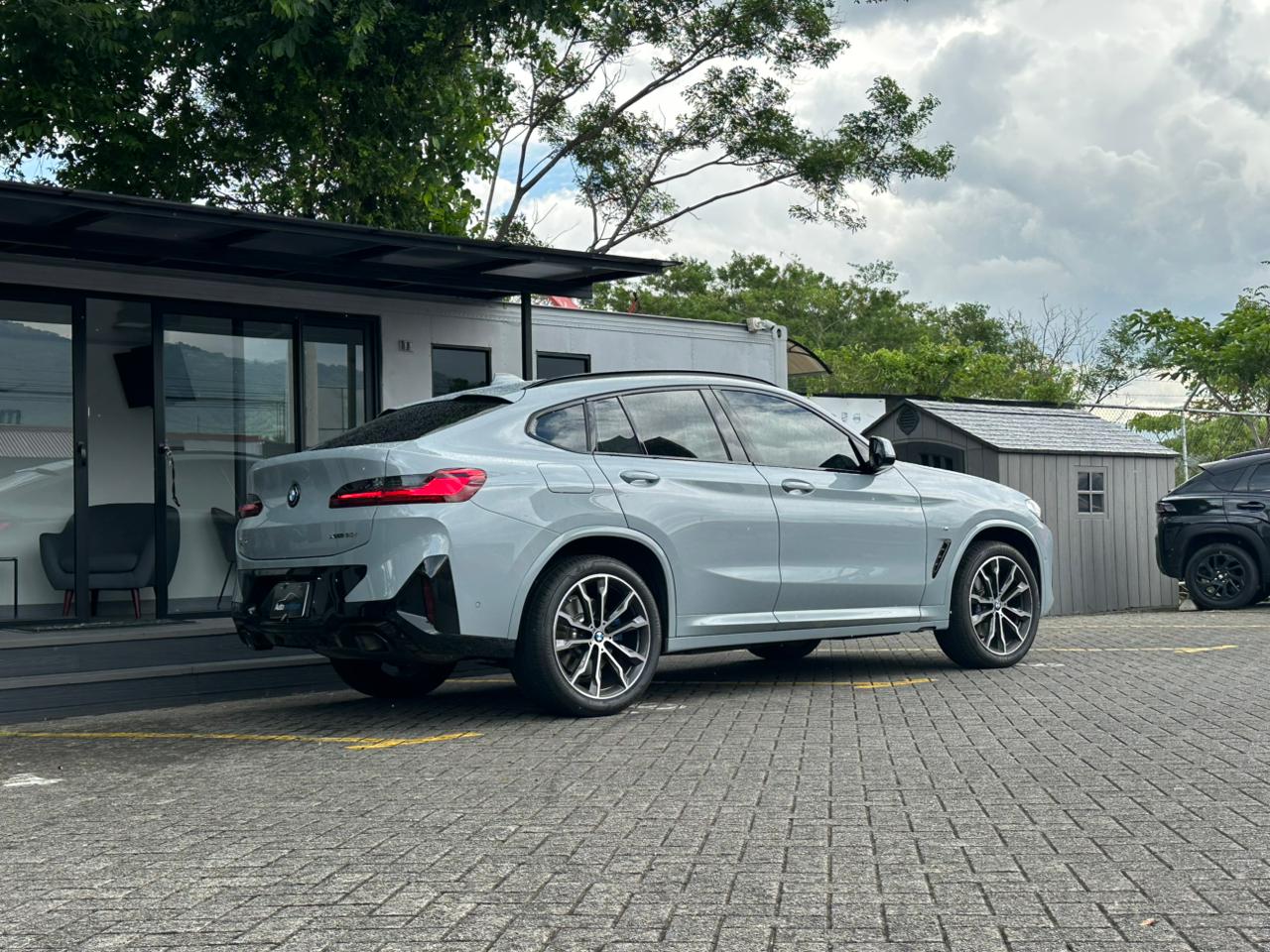 BMW X4 X-DRIVE 30i