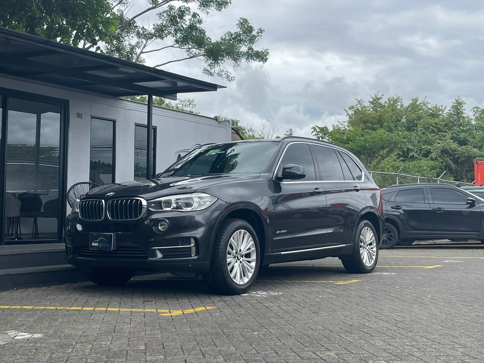 BMW X5 X-DRIVE