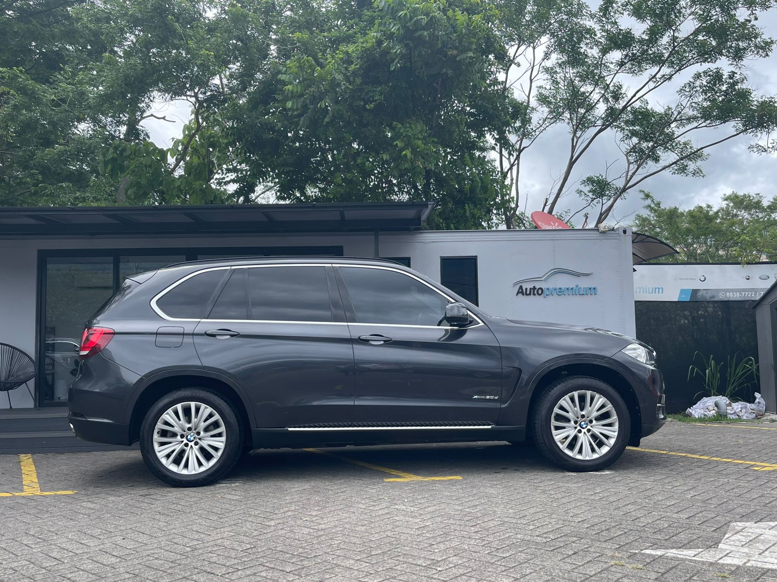 BMW X5 X-DRIVE