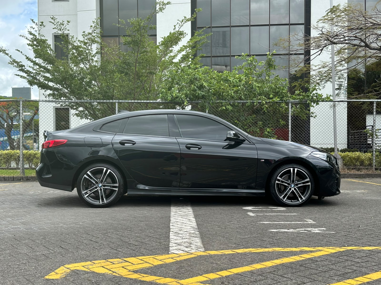 BMW SERIE 218 PAQ M