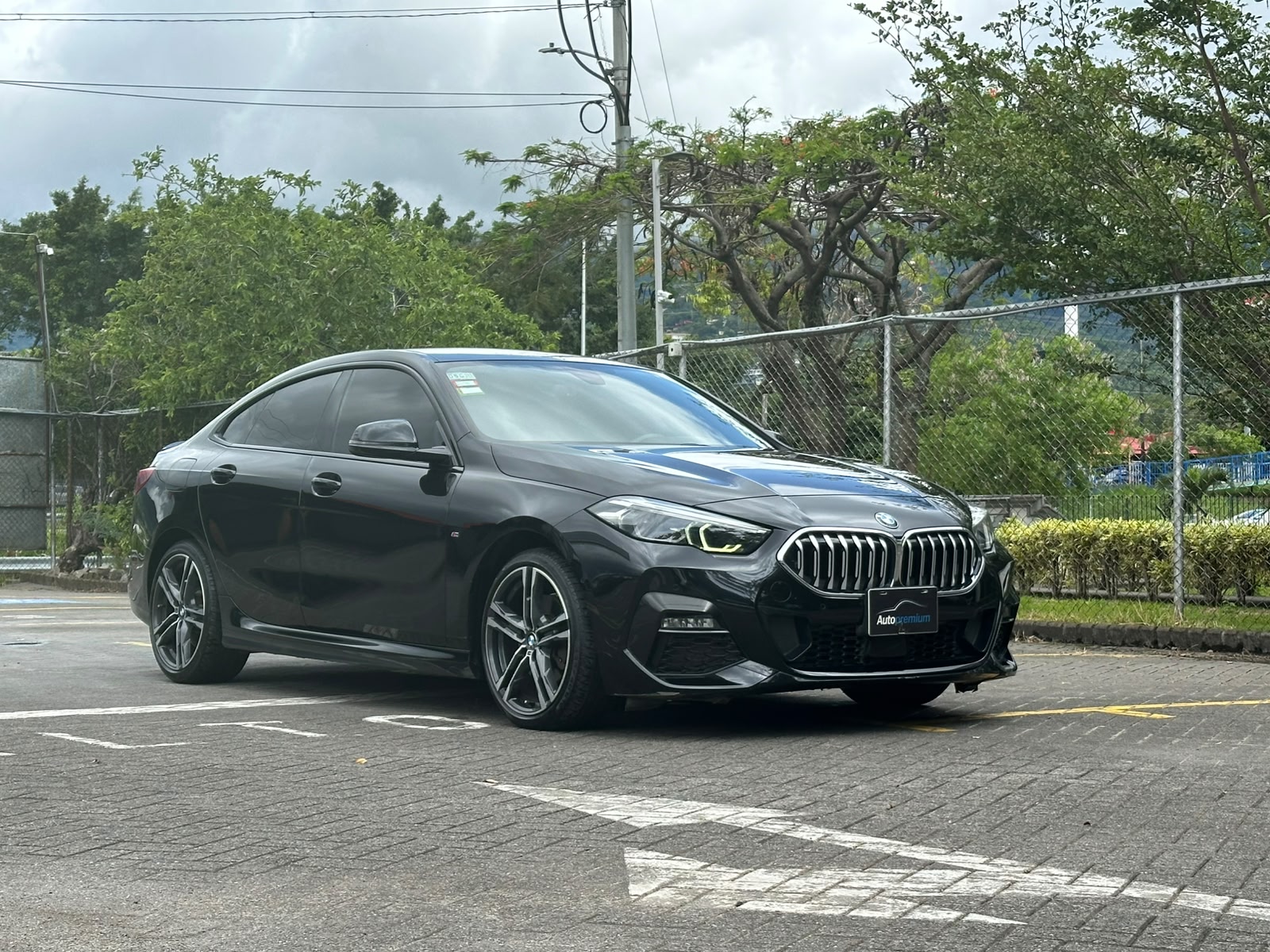 BMW SERIE 218 PAQ M