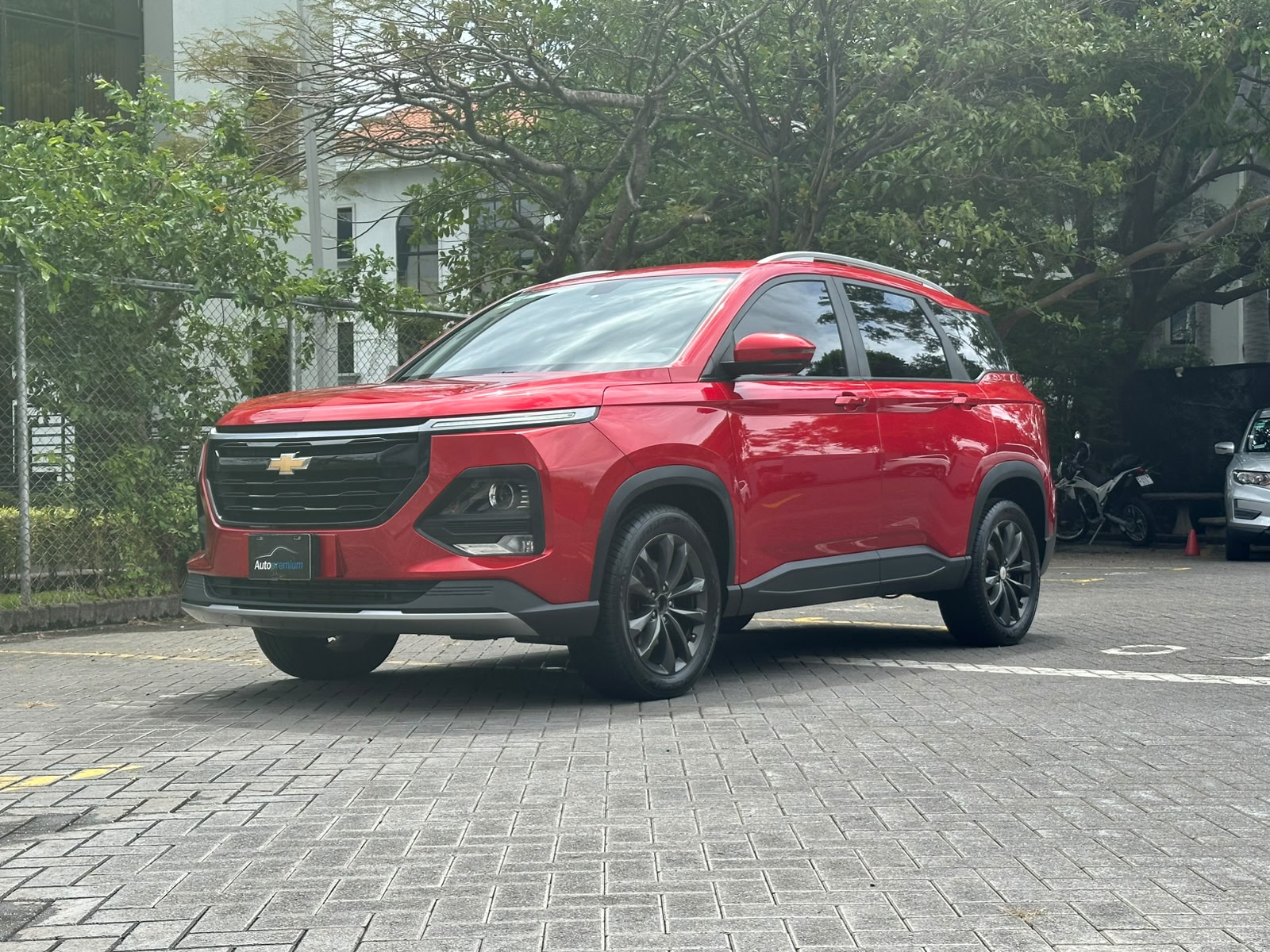 CHEVROLET CAPTIVA LT