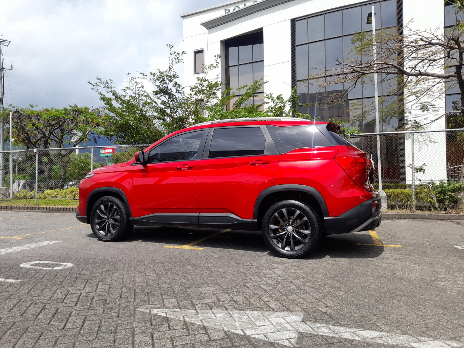 CHEVROLET CAPTIVA LT
