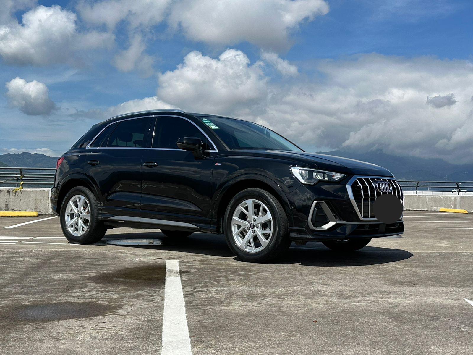 AUDI Q3 S-LINE