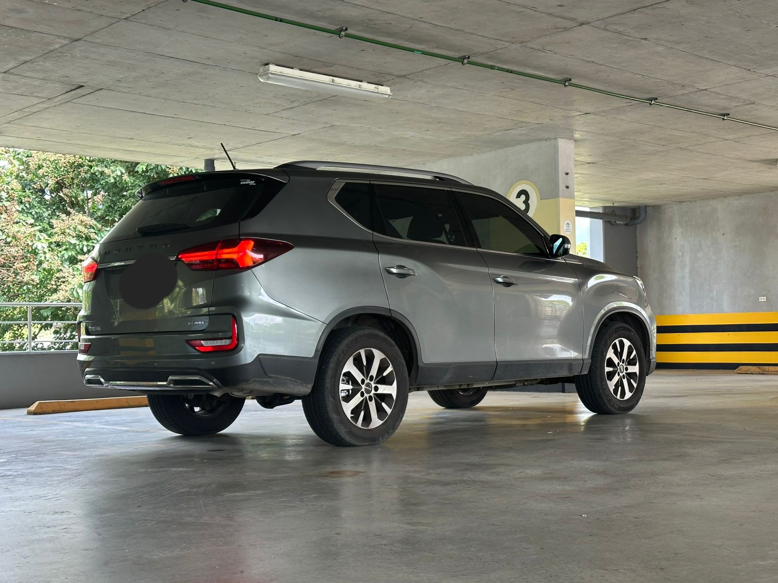SSANG YONG REXTON
