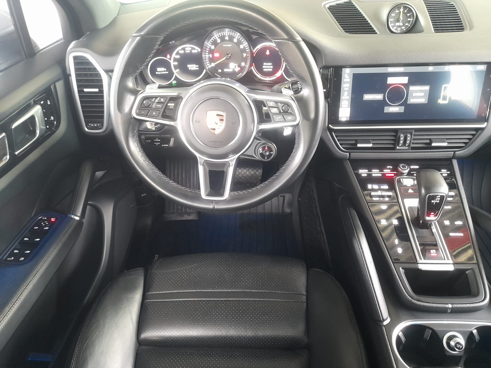 PORSCHE CAYENNE E-HYBRID