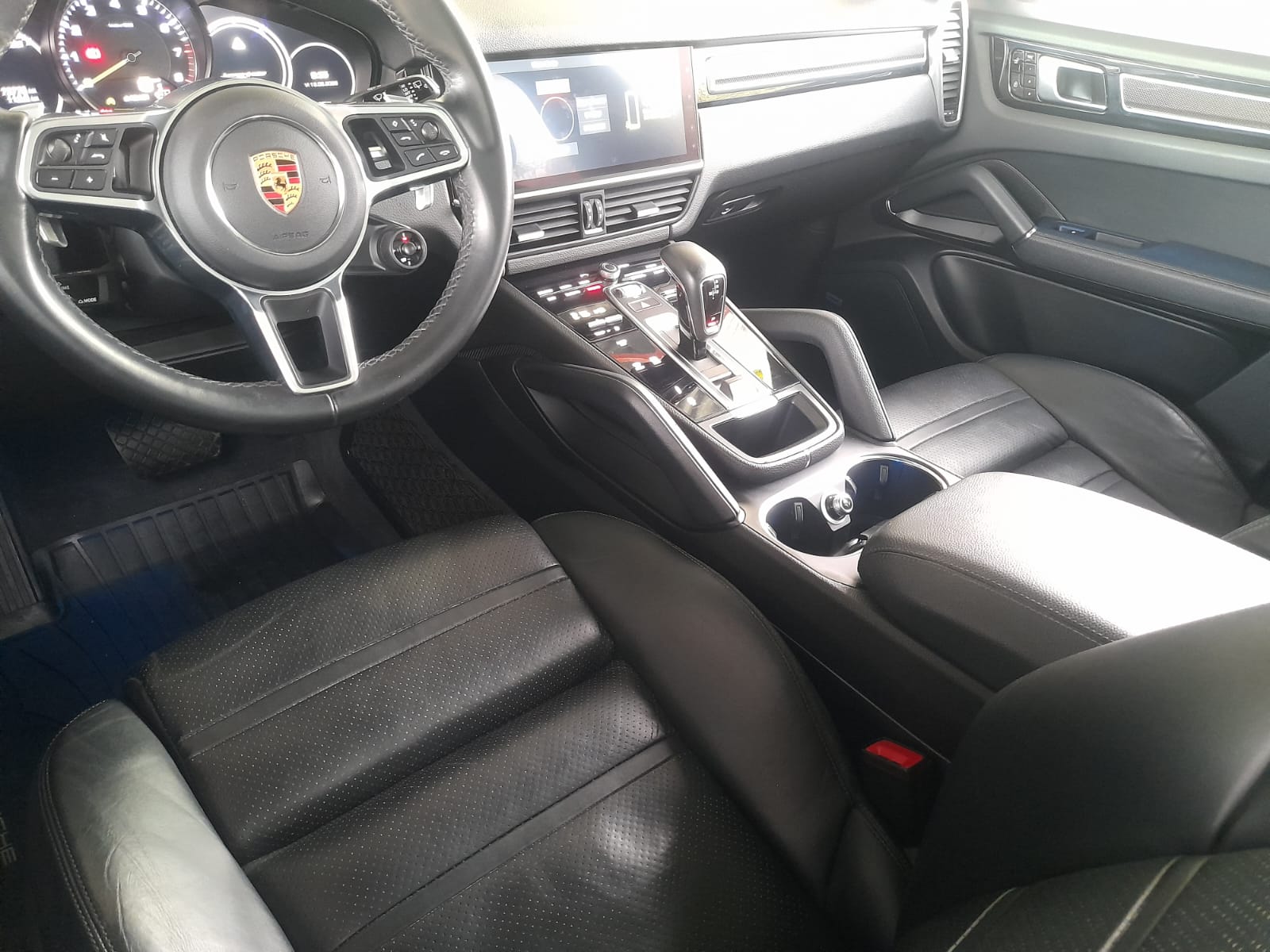 PORSCHE CAYENNE E-HYBRID