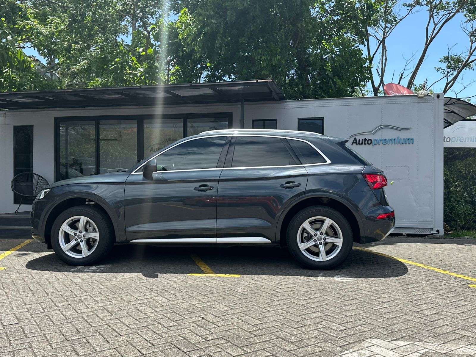 AUDI Q5