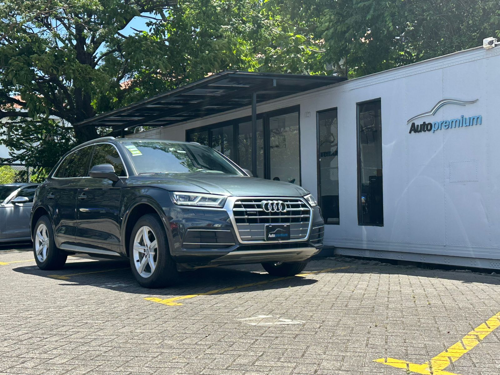 AUDI Q5