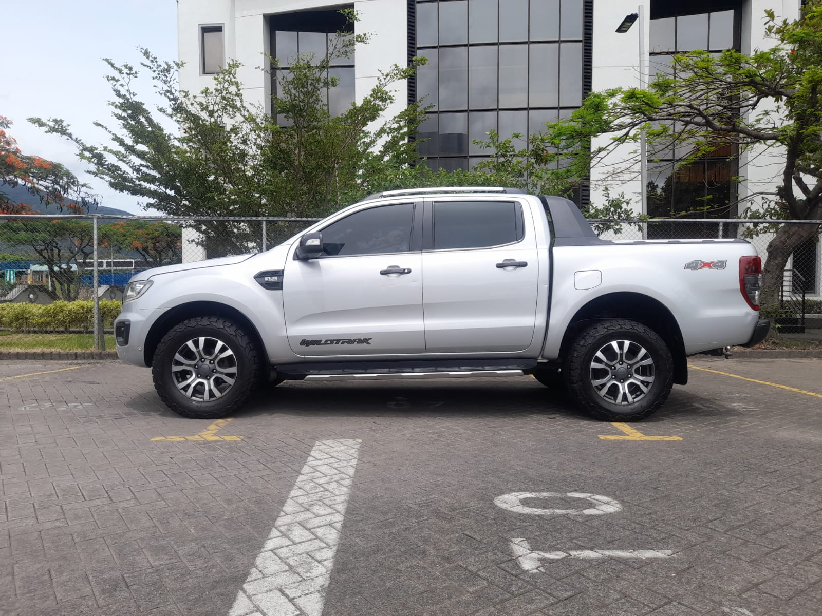 FORD RANGE WILDTRAK