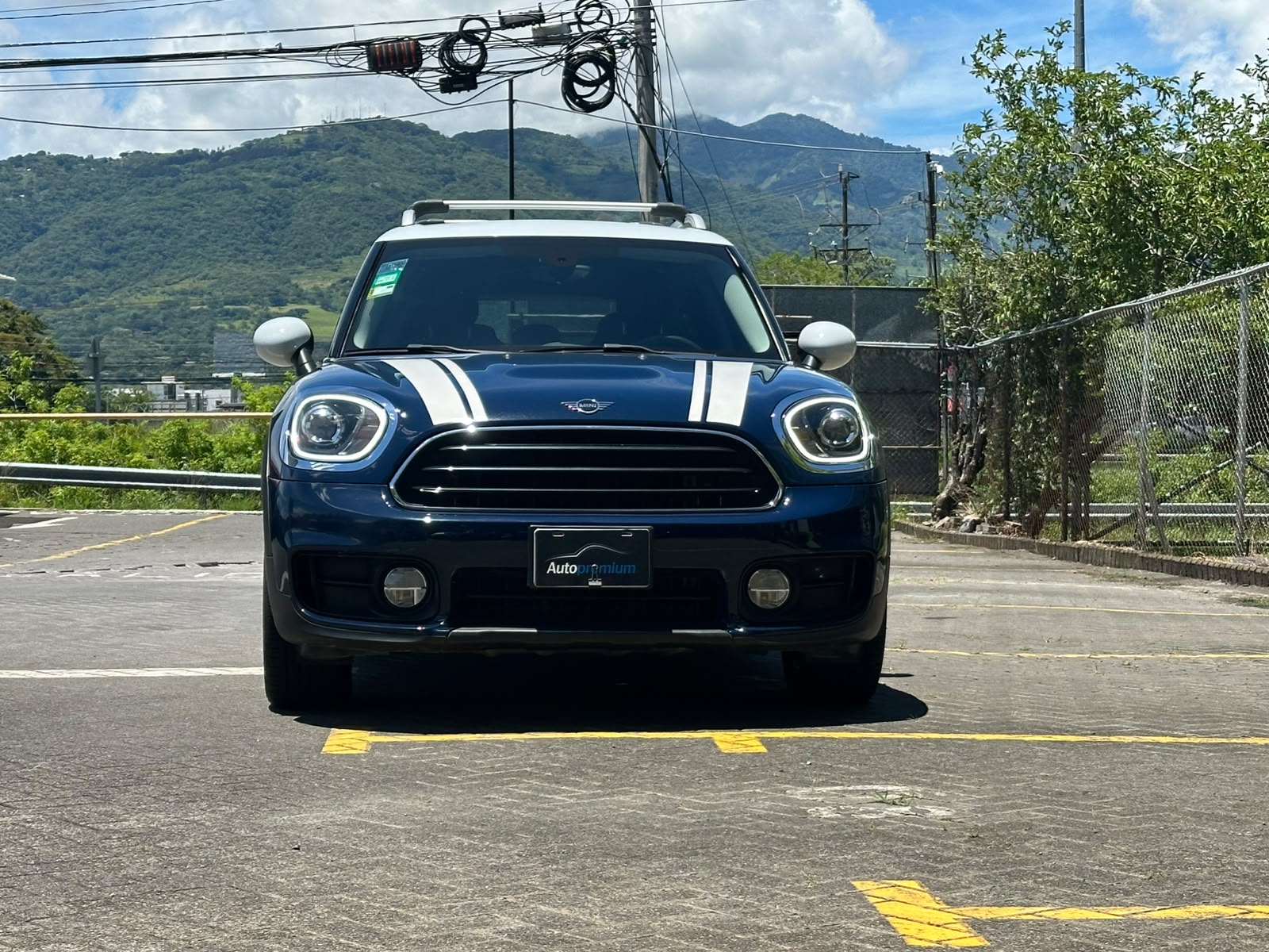 MINICOOPER COUNTRYMAN