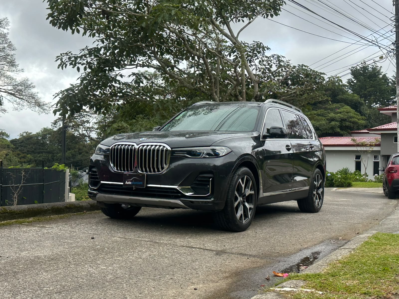 BMW X7