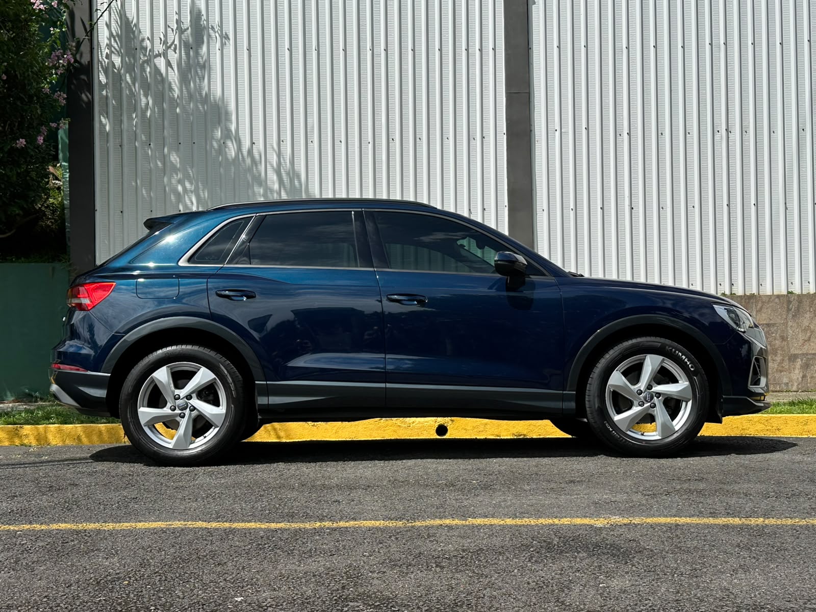 AUDI Q3 ADVANCED