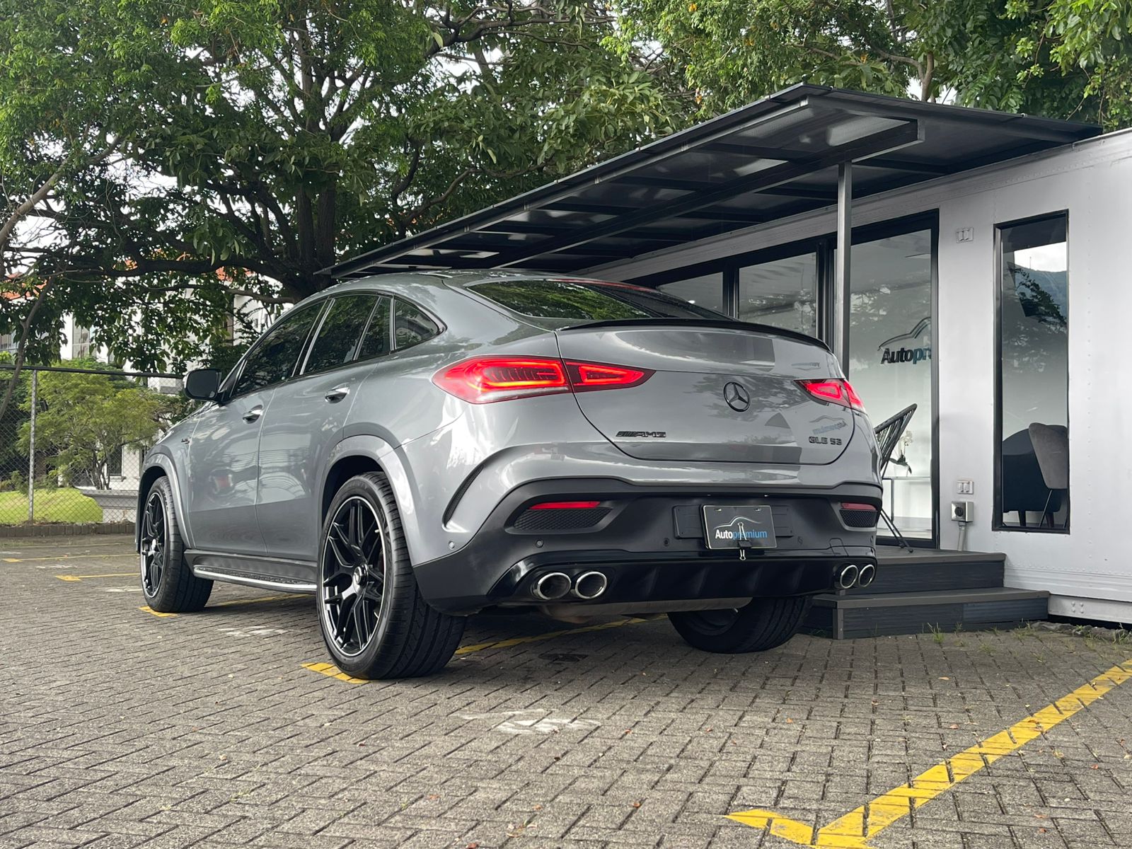 MERCEDES GLE 53 COUPE AMG
