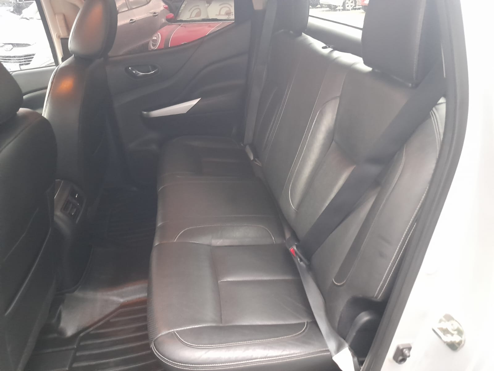 NISSAN FRONTIER LE