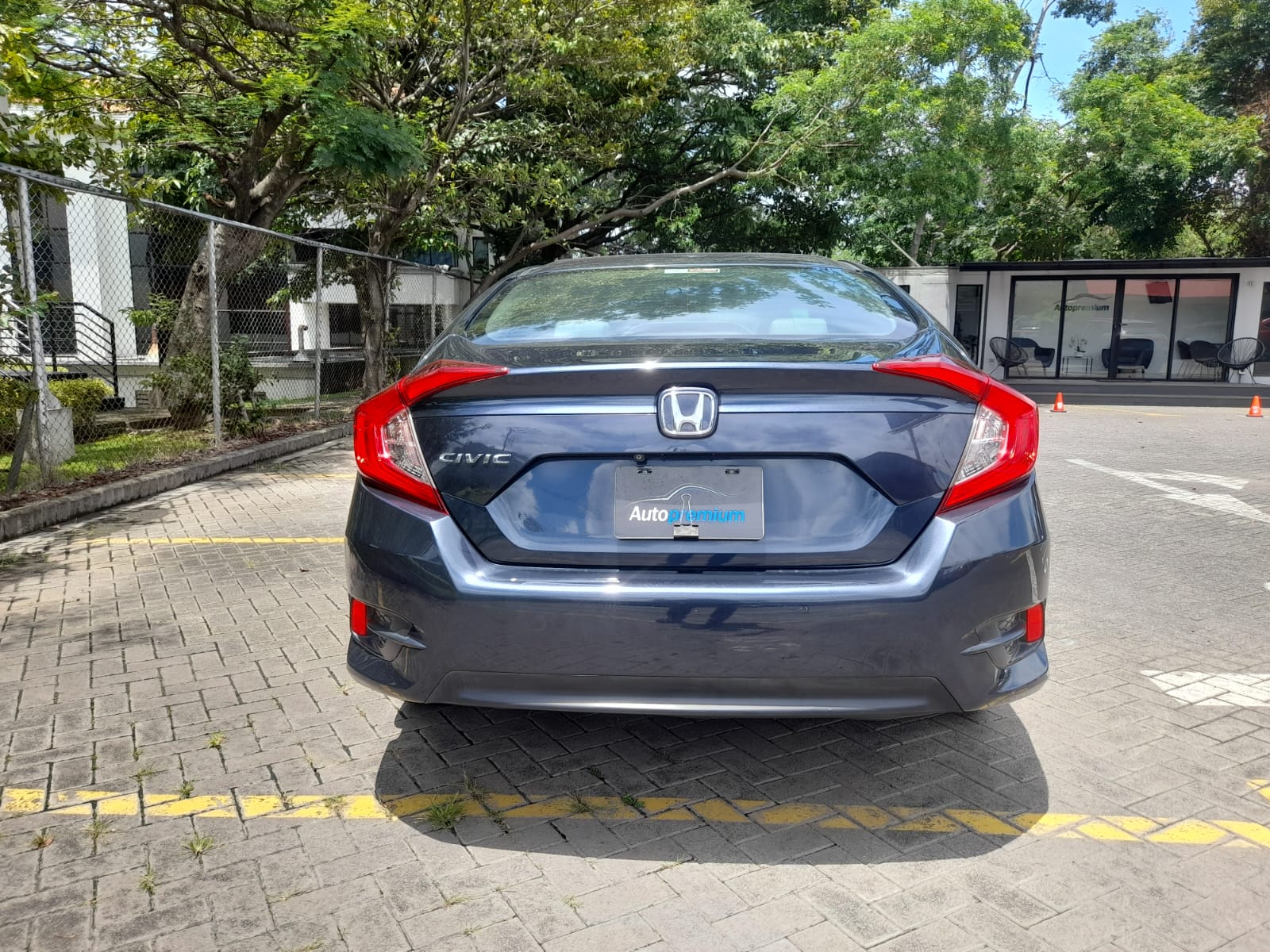 HONDA CIVIC LX
