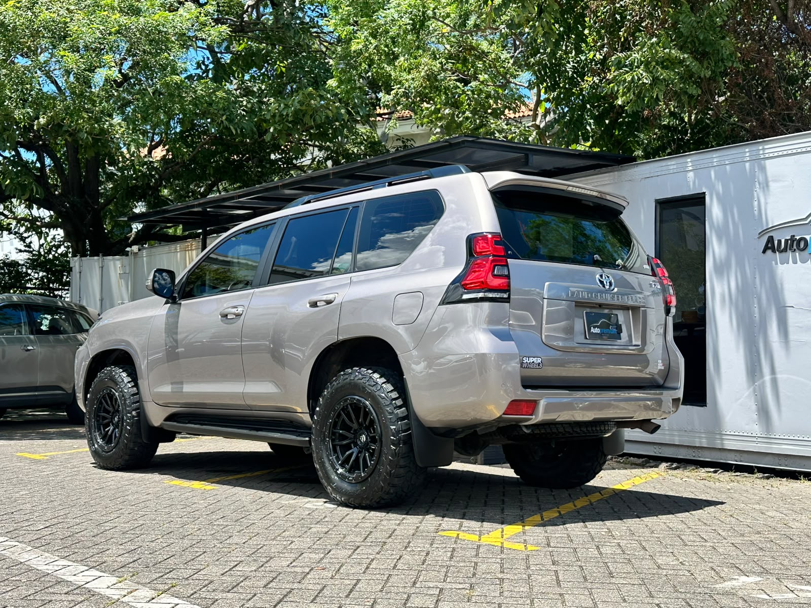 LAND ROVER PRADO TX-L