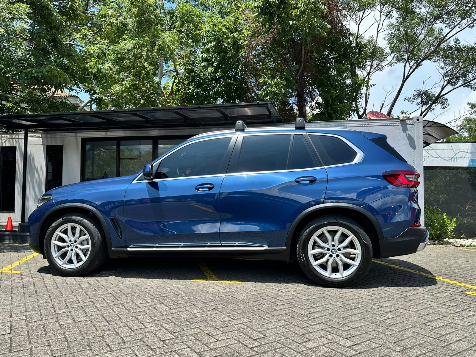 BMW X5 X-DRIVE 30D