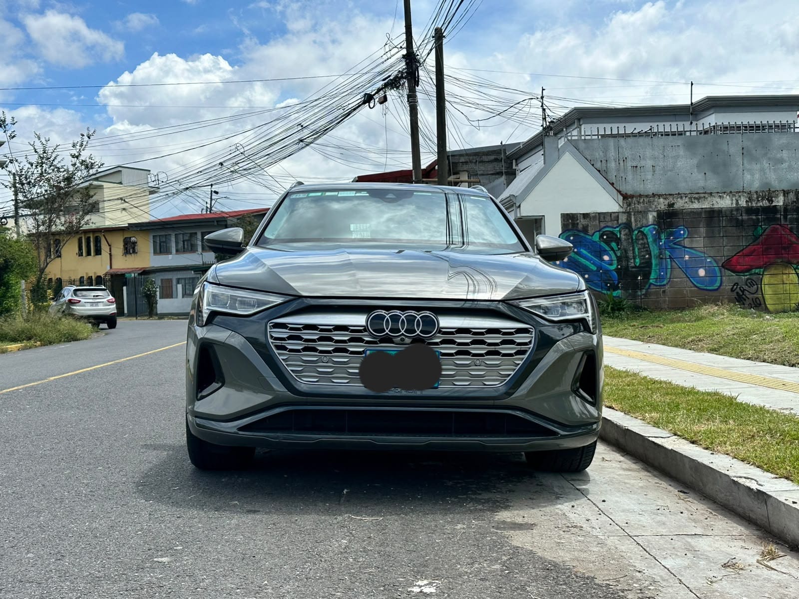 AUDI Q8 E-TRON SPORTBACK