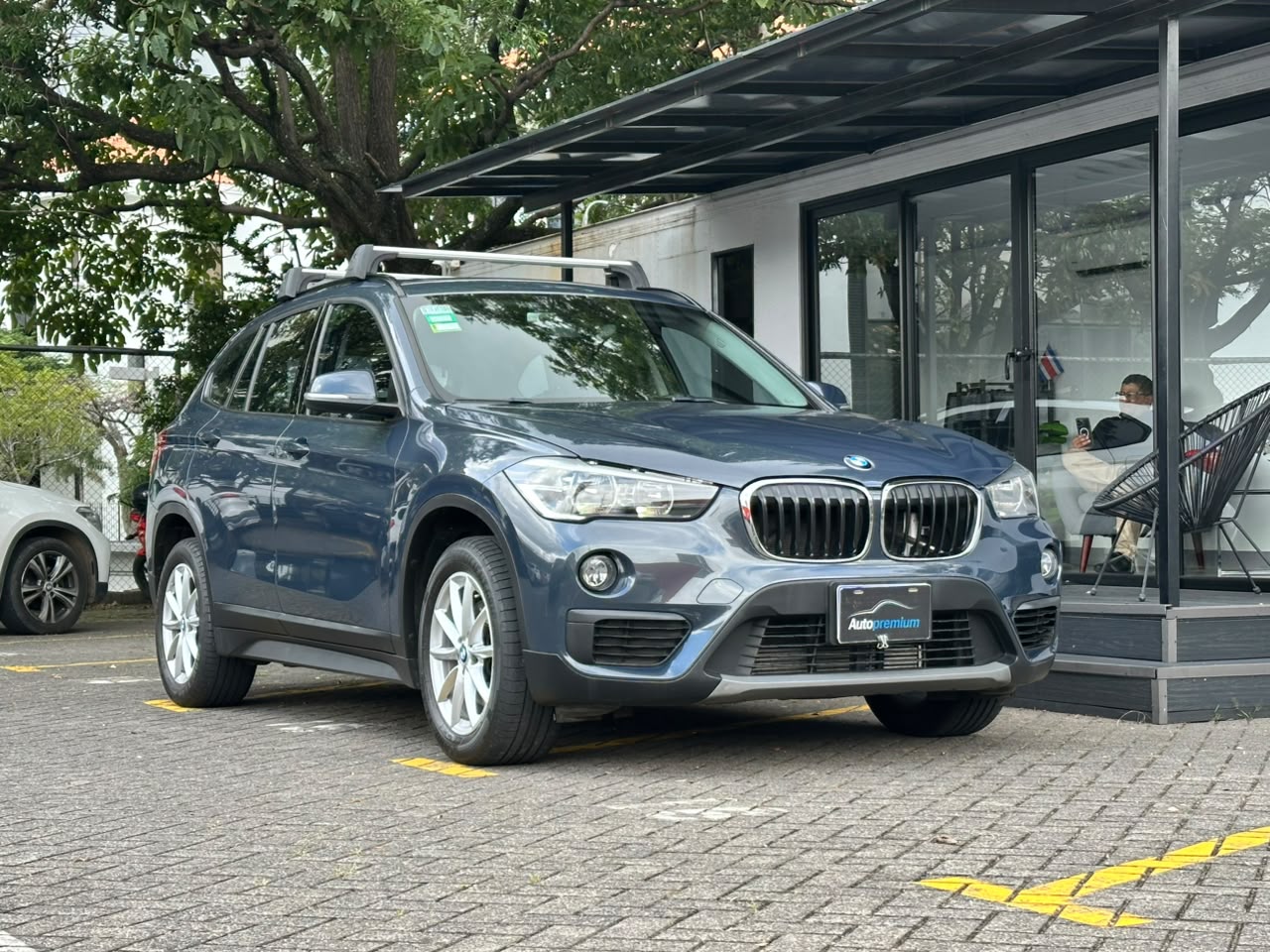 BMW X1