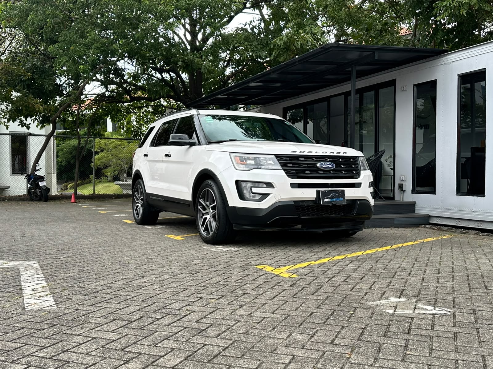 FORT EXPLORER SPORT