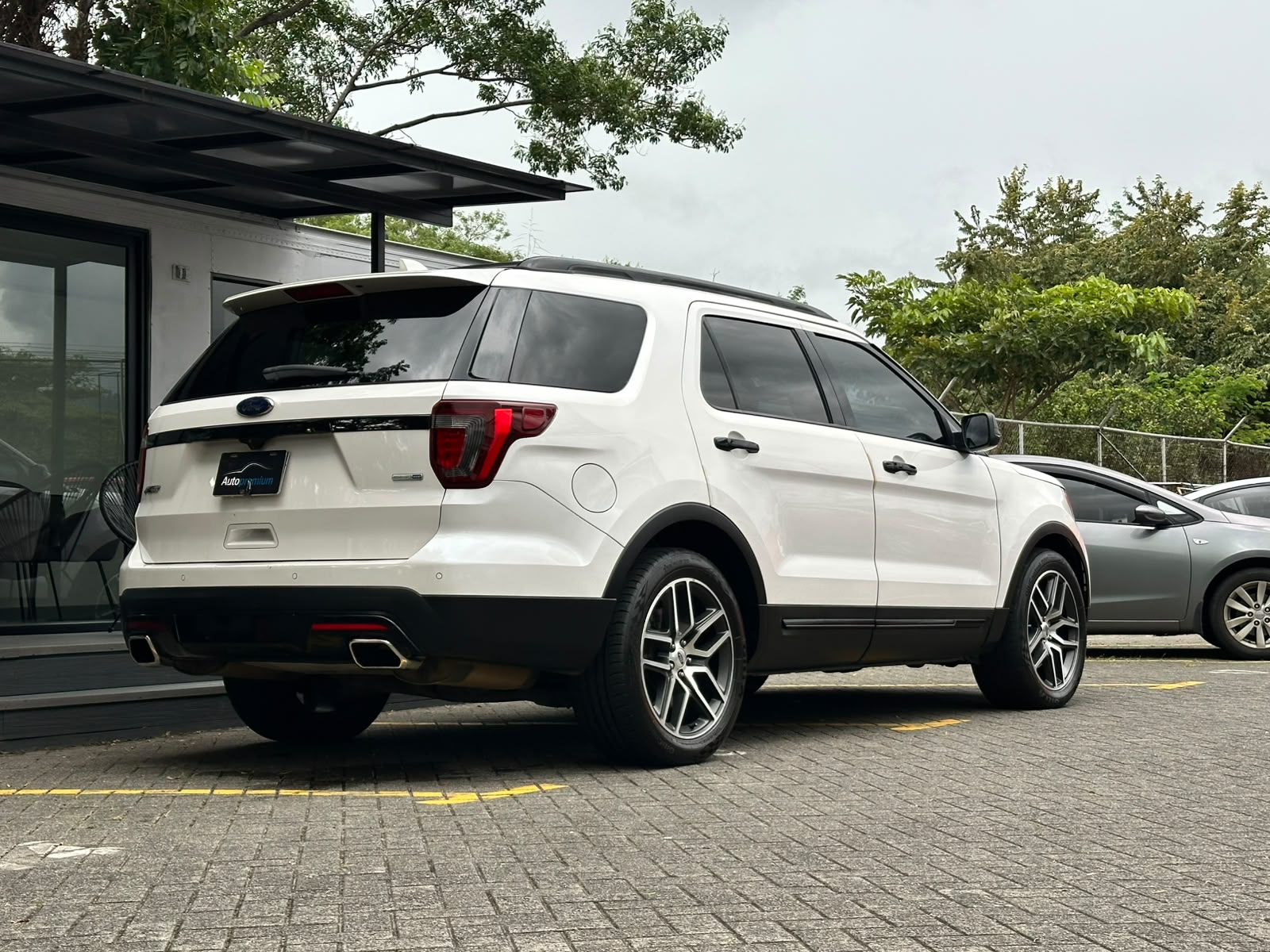 FORT EXPLORER SPORT