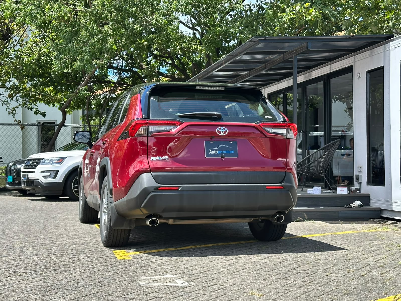 TOYOTA RAV-4 XLE