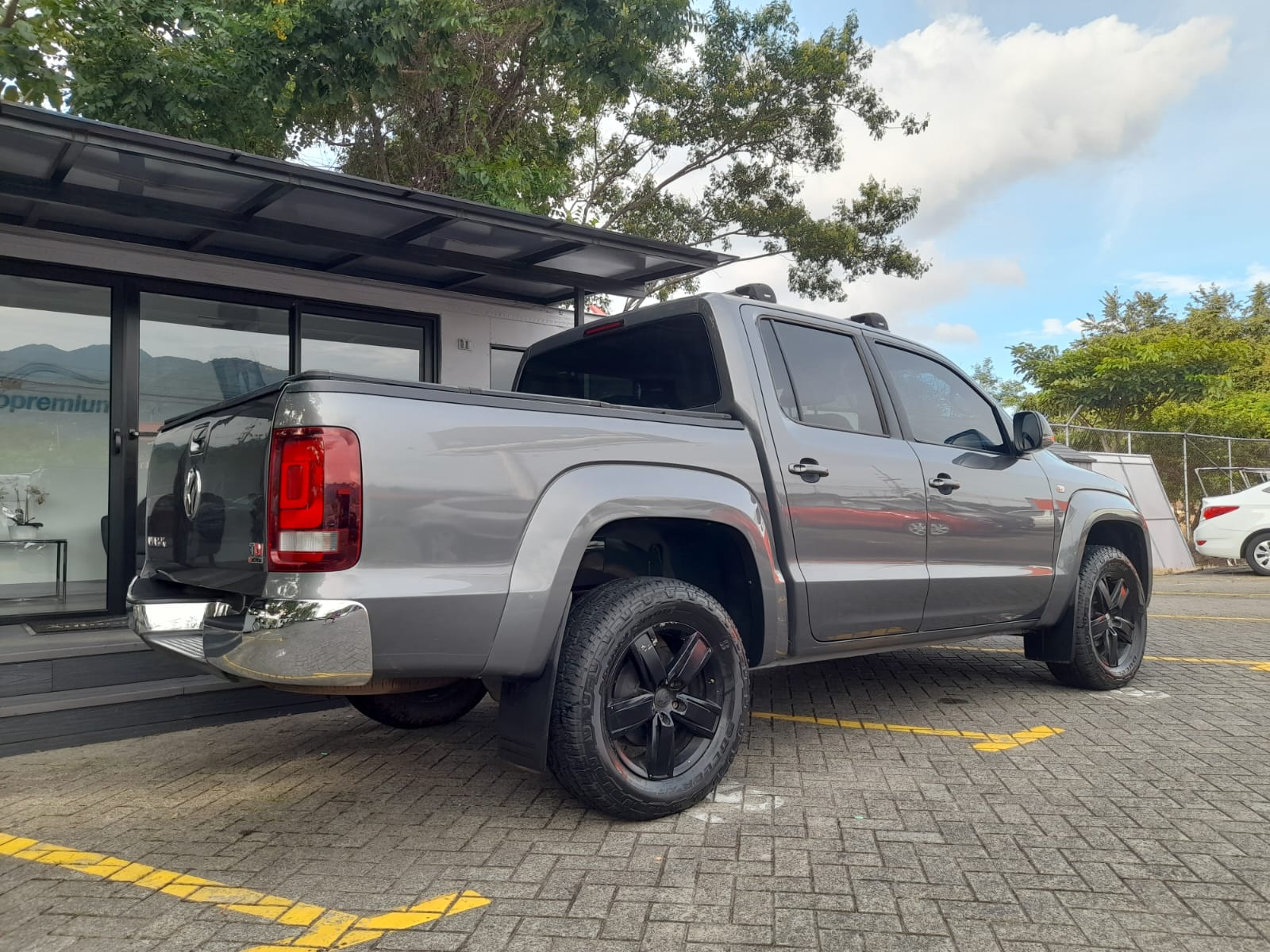 AMAROK HIGHLINE