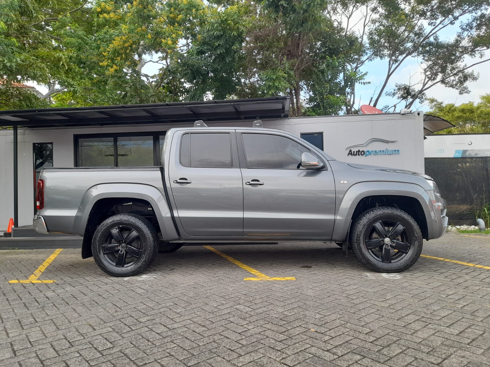 AMAROK HIGHLINE