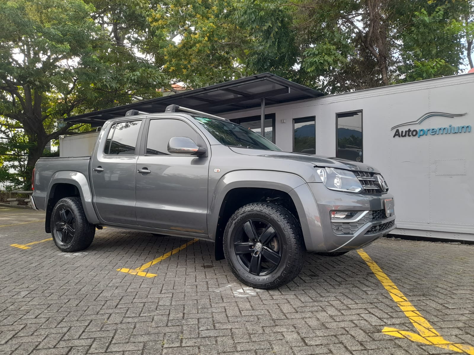 AMAROK HIGHLINE