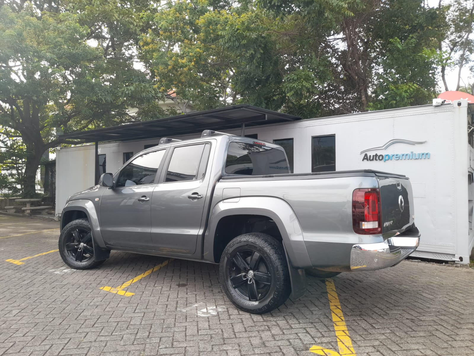 AMAROK HIGHLINE